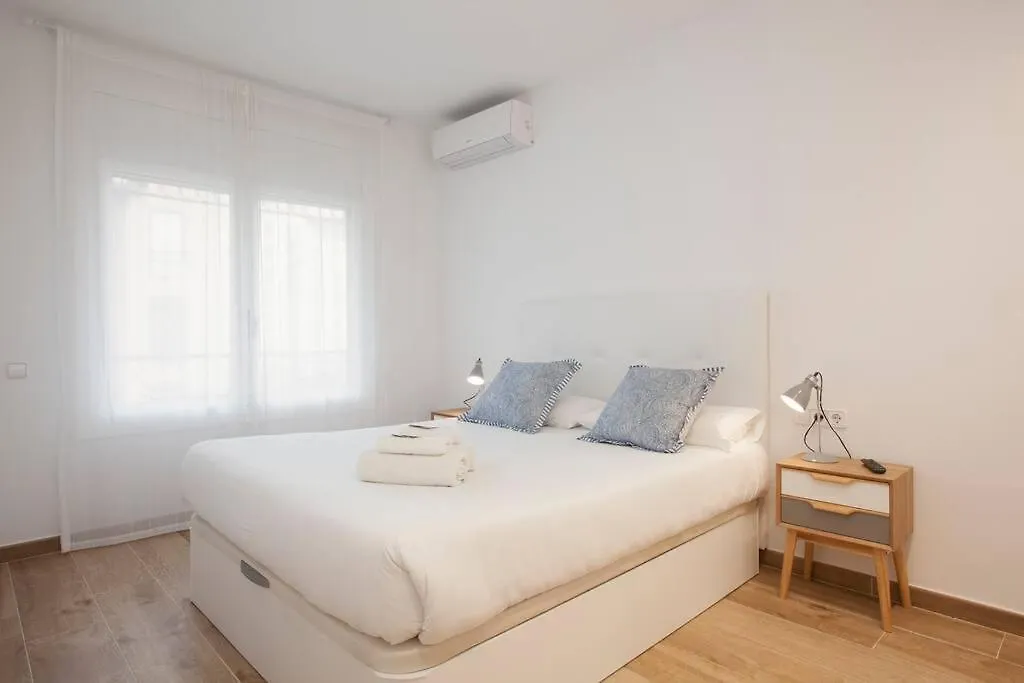 Diagonal/Paseo De Gracia 4 Pax Apartment Barcelona Spain